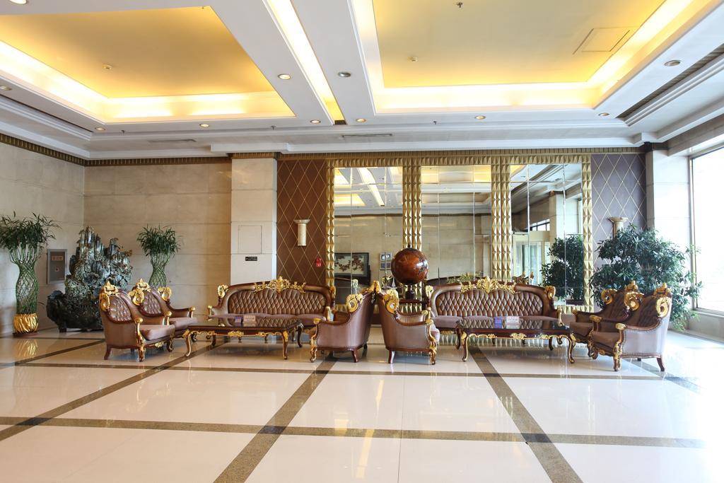 Milky Way Hotel Харбин Екстериор снимка